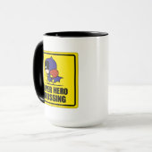 チビ(小さくかわいく書いた感じ)バットウーマンすごいヒーロークロッシングサイン マグカップ (正面左)