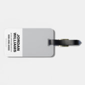 チビ(小さくかわいく書いた感じ)バットマンスケールザシティ ラゲッジタグ (裏面横)