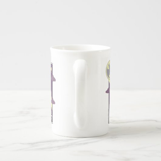 チビ（小さくかわいく書いた感じ）バットマン – 一緒に犯罪と闘おう ボーンチャイナマグカップ (裏面)