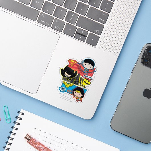 チビ(小さくかわいく書いた感じ)ヒーローが行動に出る! シール (ノートパソコンとiPhone)