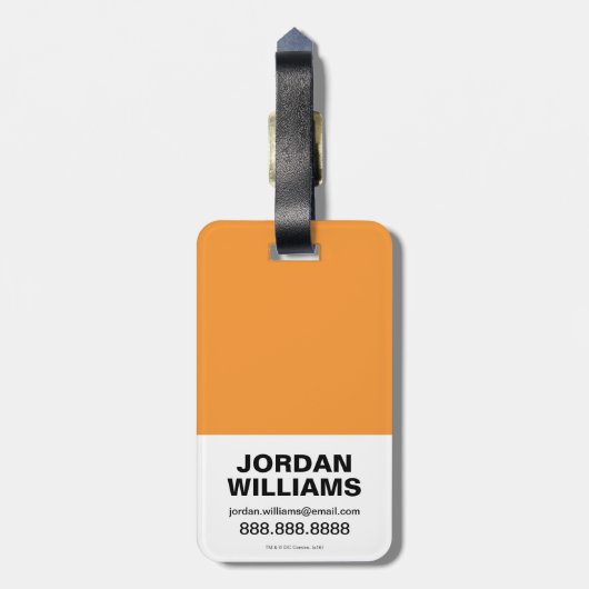 チビ（小さくかわいく書いた感じ）ヒーローが行動に出る！ ラゲッジタグ (裏面縦)