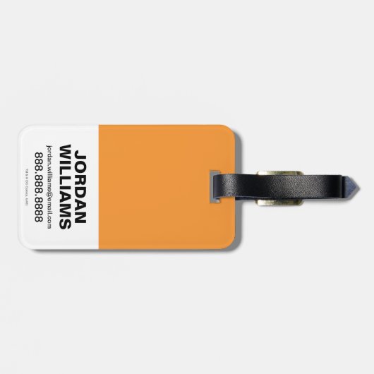 チビ（小さくかわいく書いた感じ）ヒーローが行動に出る！ ラゲッジタグ (裏面横)