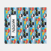 チビ(小さくかわいく書いた感じ)フラッシュすごい、マン、バットマンレーシングパターン フリースブランケット (正面(横))