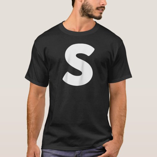 チプムンクカーニバルグループ衣装レターSブリュホール Tシャツ (正面)