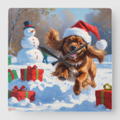 チベットのスパニエル犬走のクリスマス帽子と雪の中 スクエア壁時計 (正面)