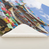 チベットの寺と祈りの言葉フラグ – 雲南省、中国 シェルパブランケット (3/4)