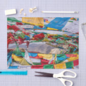 チベットの風景と祈りの言葉フラグ – ヒマラヤ 薄葉紙 (クラフト)