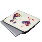 チベットテリアドッグシルエット付き/蝶ハート ラップトップスリーブ (正面下部)