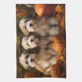 チベットテリアパピー秋デライトカボチャ キッチンタオル (縦)