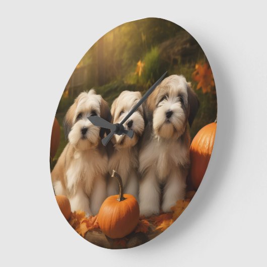 チベットテリアパピー秋デライトカボチャ ラージ壁時計 (傾斜)