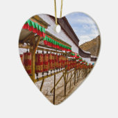 チベット、シガツェ – タシルンポ修道院 セラミックオーナメント (左)