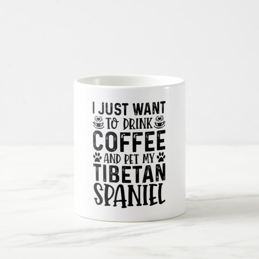 チベット・スパニエルを撫でたい コーヒーマグカップ (中央)