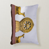 チベット、ラサ - ジョカン寺の法輪 アクセントクッション (正面(垂直))