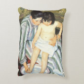 チャイルドズバスバイメアリーカッサットヴィンテージ印象派 アクセントクッション (裏面(縦))