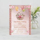 チャイルドバラ金ゴールドグリッターソフバニー誕生日 招待状 (スタンド正面)