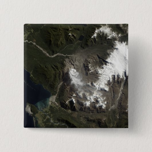 チャイ1/2n火山はマジで 缶バッジ (正面)