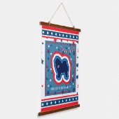 チャウチョウ星7月4日（日）赤と青 吊り下げ型タペストリー (傾斜あり)