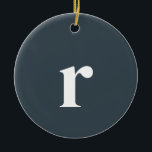 チャコールグレーイニシャルレター |トレンディーミニマル セラミックオーナメント<br><div class="desc">チャコールグレーイニシャルレター |モノグラムスタイリッシュトレンディーセラミックオーナメント |モダン | |エレガント | |ミニマリスト |パーソナライズされた | |おもしろい |クール |</div>