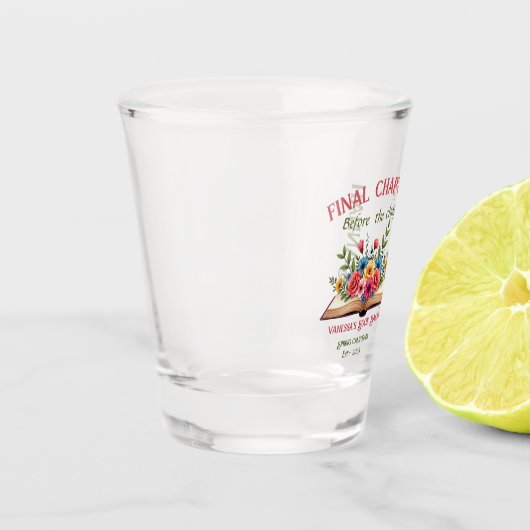 チャペル前の最終章の本バチェロレッテ ショットグラス (左)