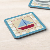 チャリヤ・ザリスによるチャイルボート コースター (左側)