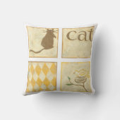 チャリヤ・ザリスによる茶色の猫と黄色の鳥 クッション (裏面)