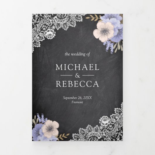チャル素朴クボードレースパープルフローラ結婚の写真 三つ折り招待状 (カバー)