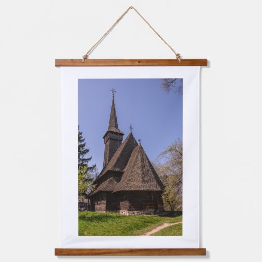 チャーチルーマニアンビレッジ 吊り下げ型タペストリー (正面)