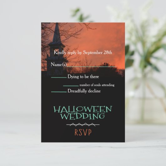 チャーチ不気味ハロウィーン結婚式のRSVPカード 出欠カード (スタンド正面)