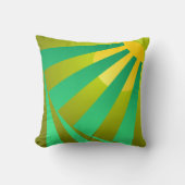 チャートリーズに浮かぶハニーメロンの上にミントの葉 クッション (正面)