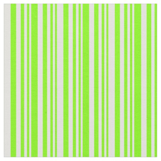 チャートルーズと淡い黄色の線のパターン ファブリック (クローズアップ)