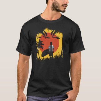 チャーリーはサーフしません Tシャツ