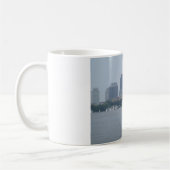 チャールズからのボストン コーヒーマグカップ (左)