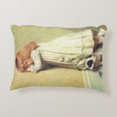 チャールズバートン理容師の不名誉に アクセントクッション (裏面)