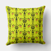 チャールズ3世の戴冠記念のお土産 クッション (裏面)