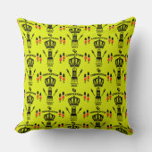 チャールズ3世の戴冠記念のお土産 クッション (正面)