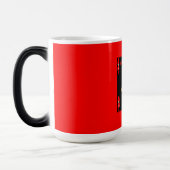 チャールズ3世の戴冠記念のお土産 モーフィングマグカップ (左)