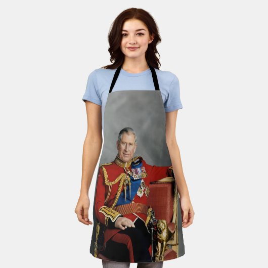 チャールズ3世 エプロン (着用した状態)