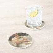 チャールズ・エドワード・ペルギーニによるオランジェリーで コースター (側面)