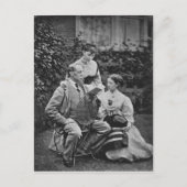 チャールズ・ディケンズと二人の娘 ポストカード (正面)