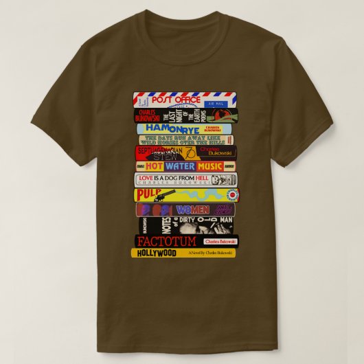 チャールズ・ブコフスキー・ブックススタック Tシャツ (デザイン正面)