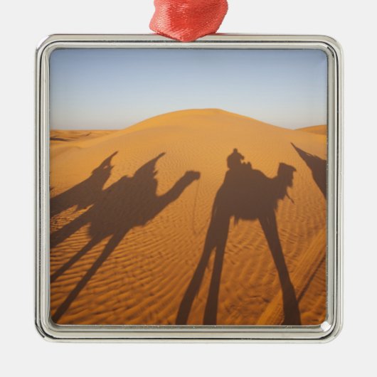 チュニジア、クサワーエリア、クサールギラン、グランドErg 5 メタルオーナメント (正面)