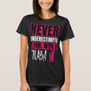チュバの女の子を甘く見ないデザイン Tシャツ