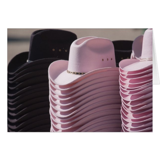 チューソン、アリゾナ。 男性へカーボーイ・ハットおよび女性 (正面横)