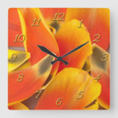 チューリガーリーップ花花びら鮮やかオレンジ彼女は流した スクエア壁時計 (正面)