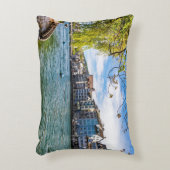 チューリッヒのリムマット川 アクセントクッション (正面(垂直))