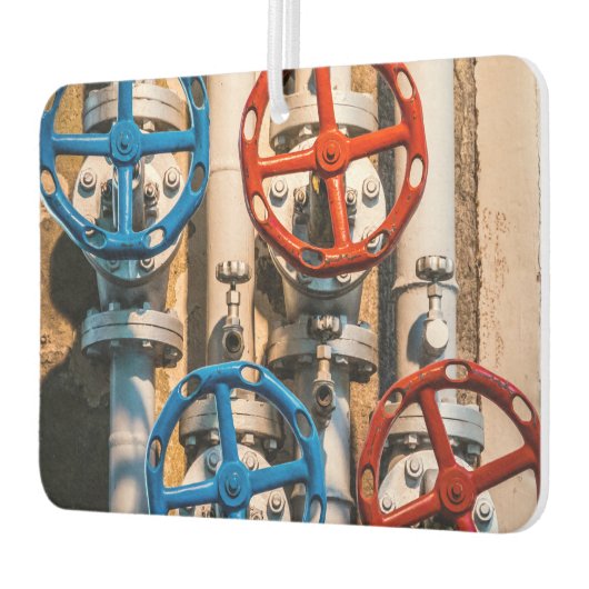 チューリッヒ・シフバウのストッコック カーエアーフレッシュナー (左)