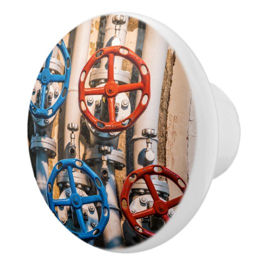 チューリッヒ・シフバウのストッコック セラミックノブ (右)