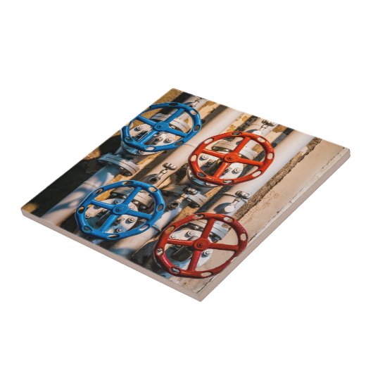 チューリッヒ・シフバウのストッコック タイル (側面)