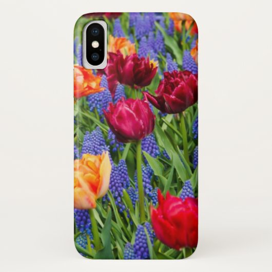 チューリップおよび野生の花のデザイン Case-Mate iPhoneケース (裏面)
