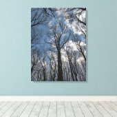 チューリップかわいらしポプラの木々曇り青空 キャンバスプリント (インサイチュ (ウッドフロア))